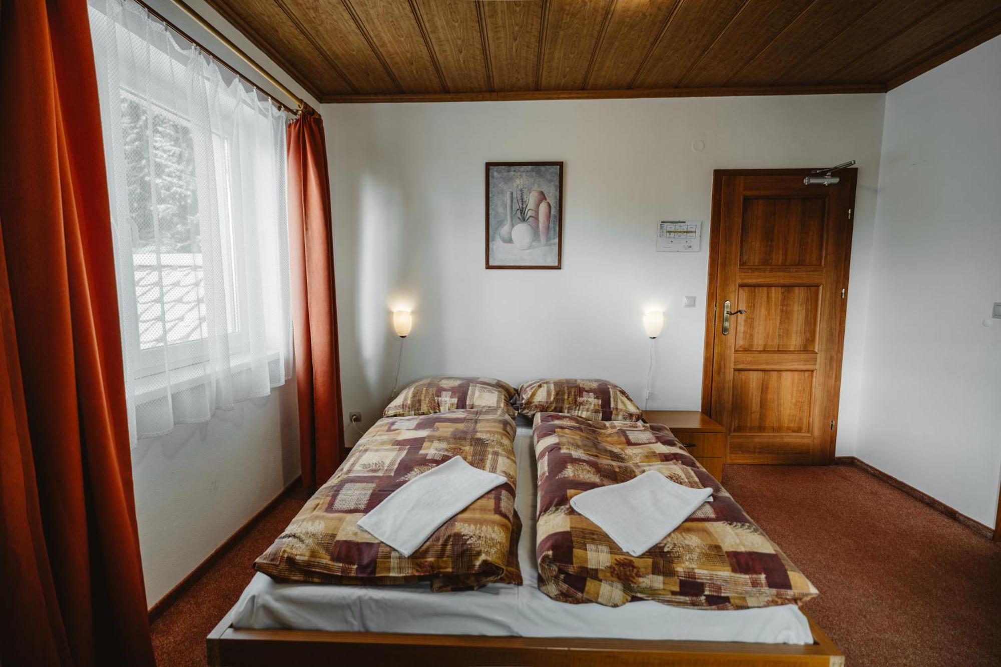 Chata Kubínska hoľa Dolny Kubin Exterior foto